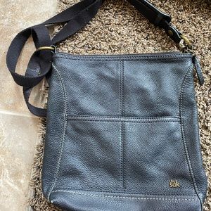 Black crossbody by the Sam
